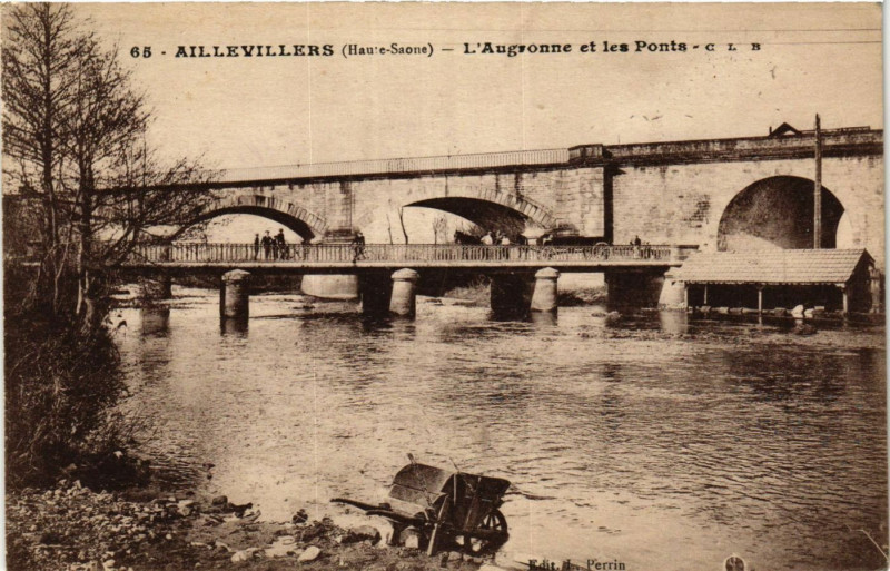 Carte postale ancienne Aillevillers (Hte.saone) - L'Augronne éet les Ponts