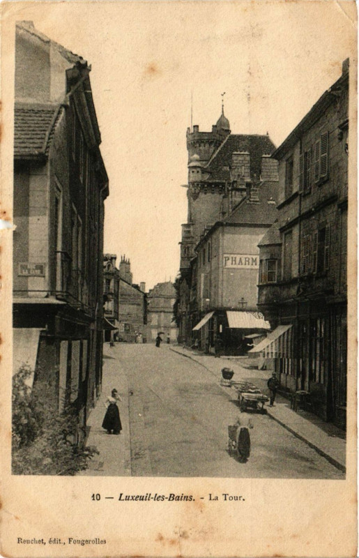 Carte postale ancienne Luxeuil-les-Bains - La Tour à Luxeuil-les-Bains