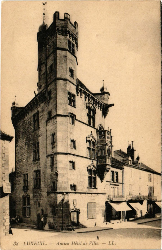 Carte postale ancienne Luxeuil - Ancien Hotel de Ville