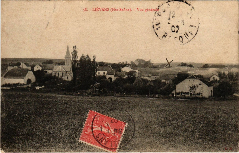 Carte postale ancienne Lievans - Vue générale à Liévans