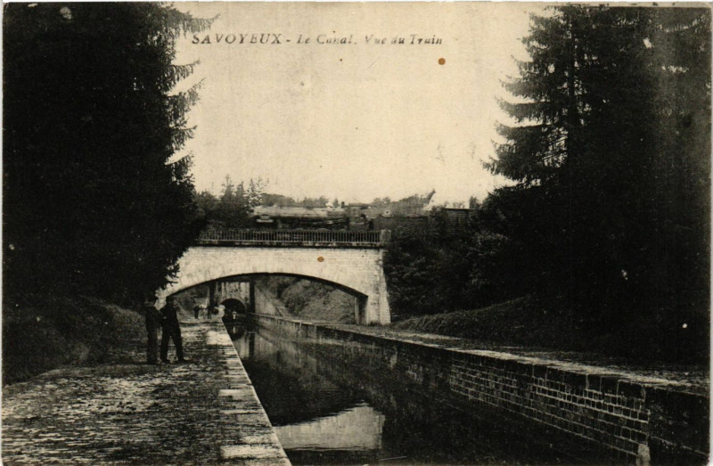 Carte postale ancienne Savoybux - Le Canal - Vue du Train