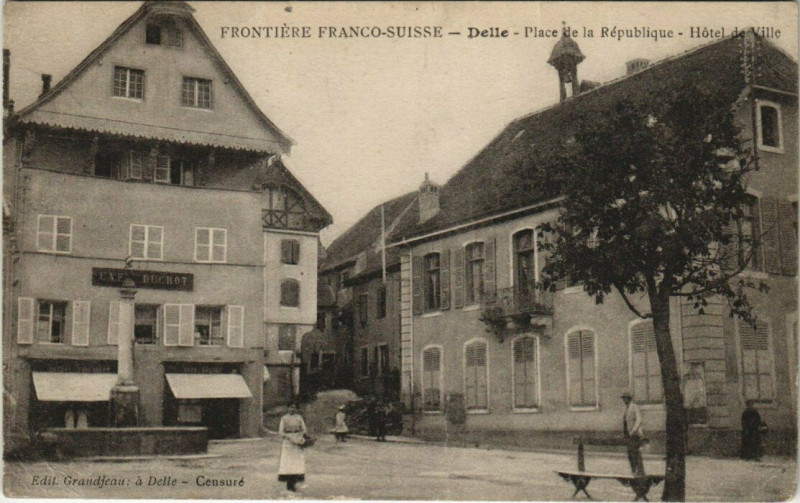 Carte postale ancienne Frontiere Franco-Suisse - Delle à Delle