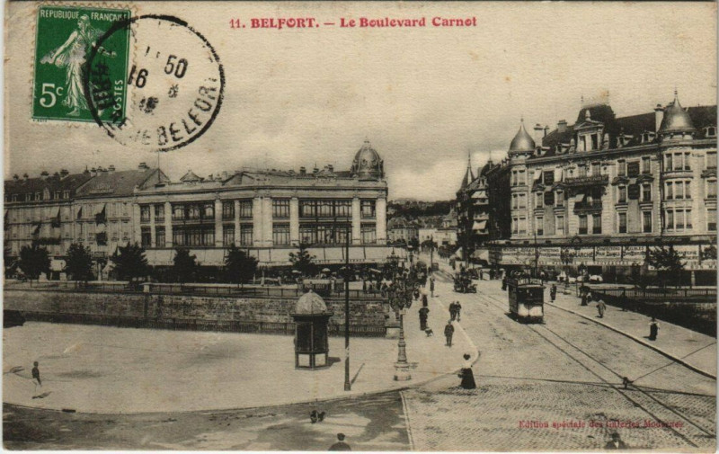 Carte postale ancienne Belfort - Le Boulevard Carnot à Belfort