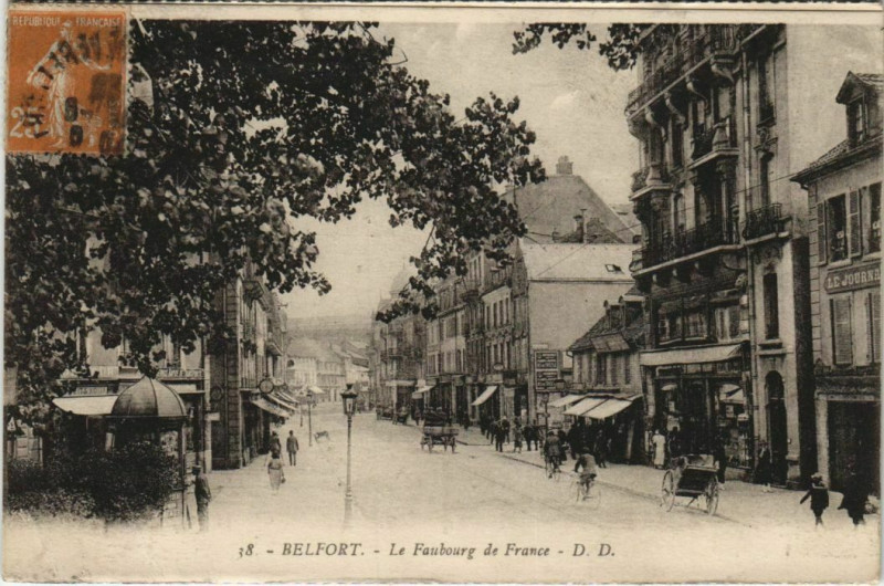 Carte postale ancienne Belfort Le Faubourg de France à Belfort