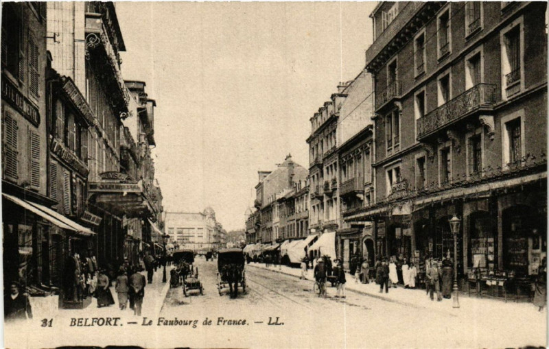 Carte postale ancienne Belfort - Le Faubourg de France à Belfort