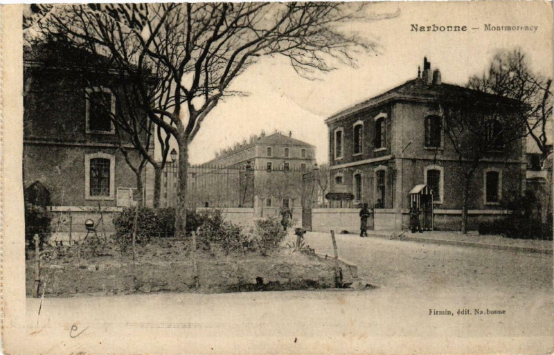 Carte postale ancienne Narbonne Montmorency à Narbonne