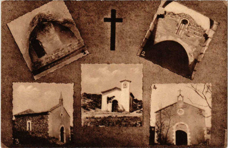 Carte postale ancienne Saint-Pierre-de-la-Mer Intérieur de la Chapelle