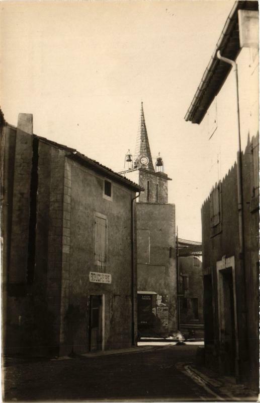 Carte postale ancienne Fleury-d'Aude Le Clocher de Eglise à Fleury