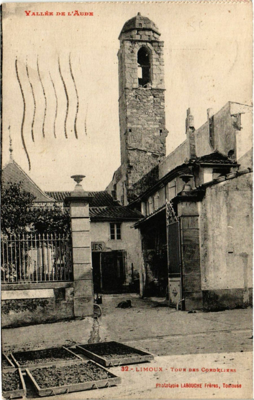 Carte postale ancienne Vallée de l'Aude - Limoux - Tour des Cordelines à Limoux