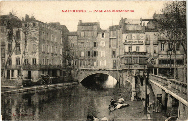 Carte postale ancienne Narbonne - Pont des Marchands à Narbonne