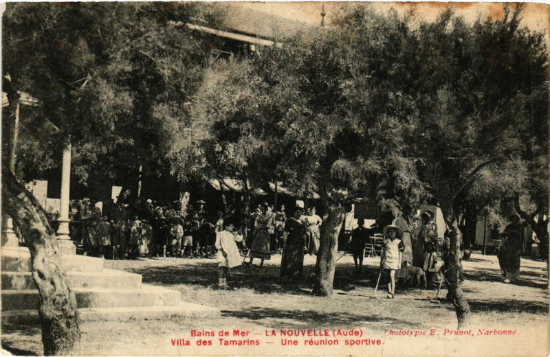 Carte postale ancienne Bains de Mer - La Nouvelle (Aude) - Villa des Tamarins - Une .