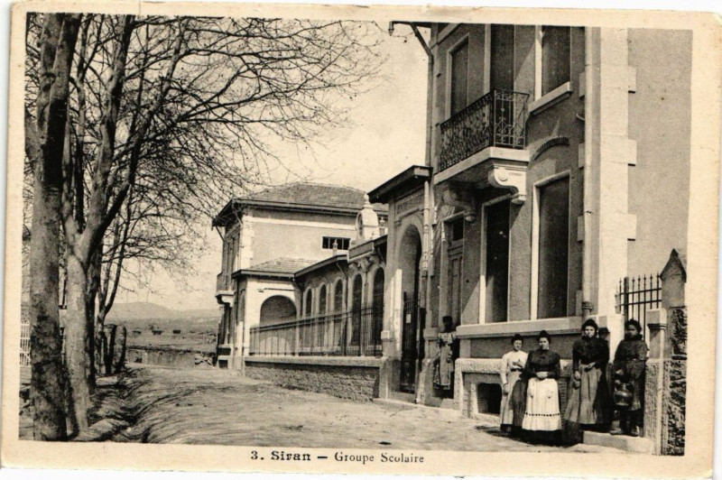 Carte postale ancienne Siran-Groupe Scolaire