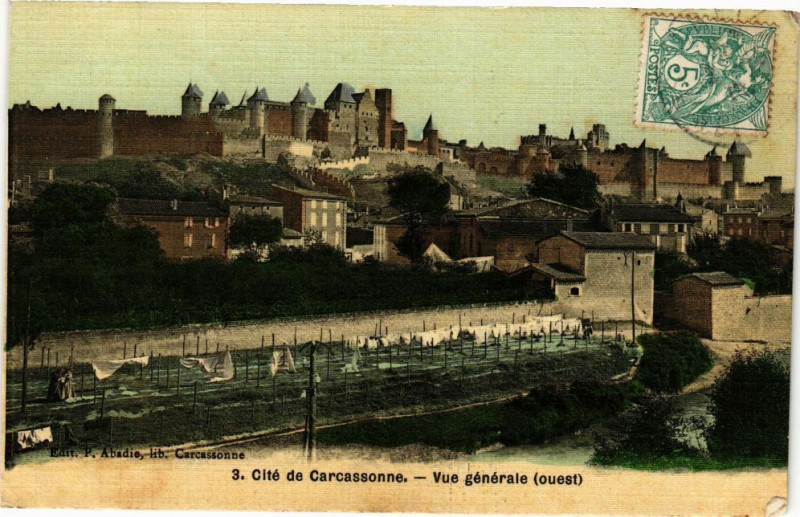 Carte postale ancienne Cité de Carcassonne-Vue générale à Carcassonne
