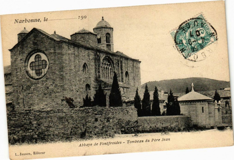 Carte postale ancienne Abbaye de Fontfroides-Tombeau du Pere Jean