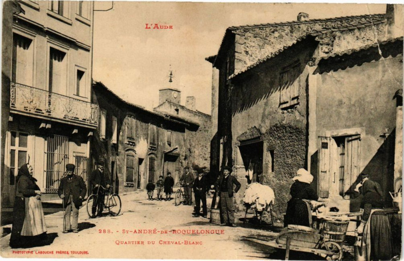 Carte postale ancienne Saint-André-de-Roquelongue-Quartier du Cheval-Blanc à Saint-André-de-Roquelongue