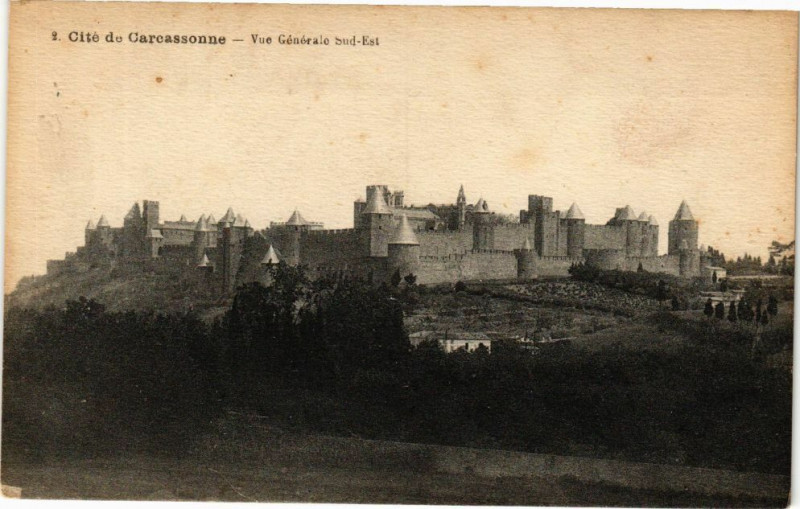 Carte postale ancienne Cité de Carcassonne-Vue Générale Sud-Est à Carcassonne