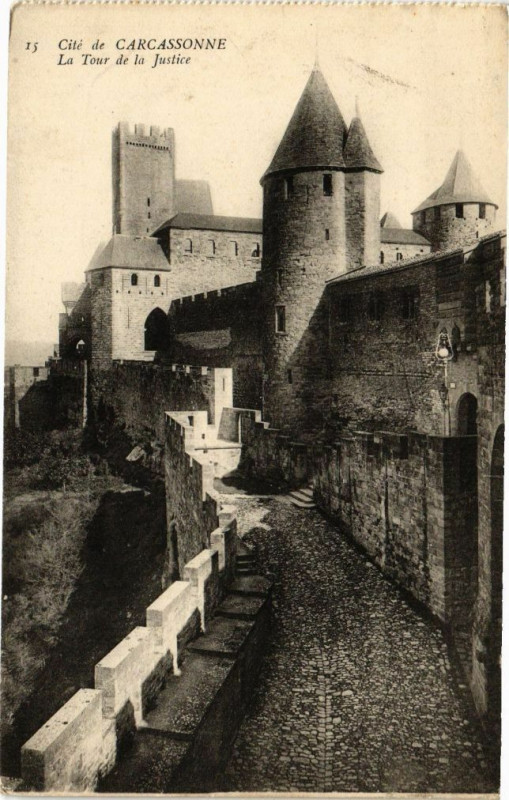 Carte postale ancienne Cité de Carcassonne-La Tour de la Justice à Carcassonne