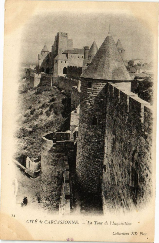Carte postale ancienne Cité de Carcassonne-La Tour de l'Inquisition à Carcassonne