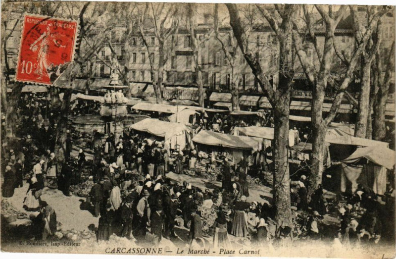 Carte postale ancienne Carcassonne-Le Marché-Place Carnot à Carcassonne