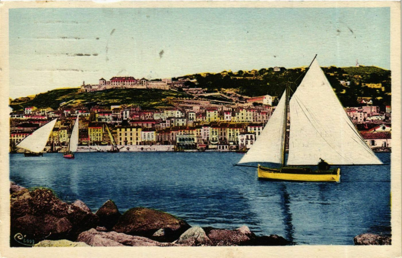 Carte postale ancienne Herault Sete Vue du Port le Fort Richelieu à Sète