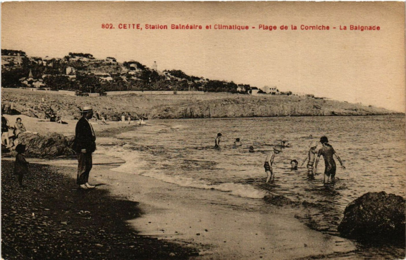 Carte postale ancienne Cette - Station Balnéaire et Climatique - Plage de la Corniche..