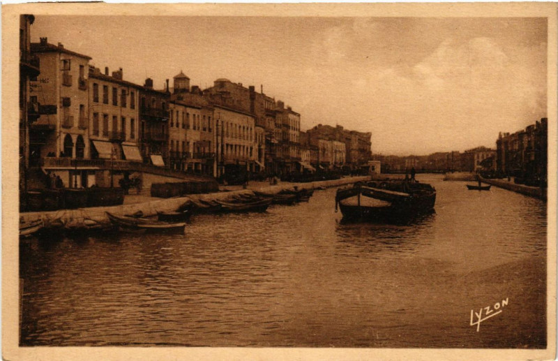 Carte postale ancienne Séte (Hérault) - Station , balnéaire - Quai de Bosc à Sète