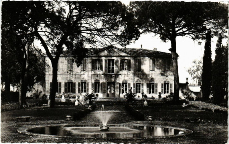 Carte postale ancienne Montpellier (Hérault) - Cháteau de la Mogére (Mon.Hist.) ... à Montpellier