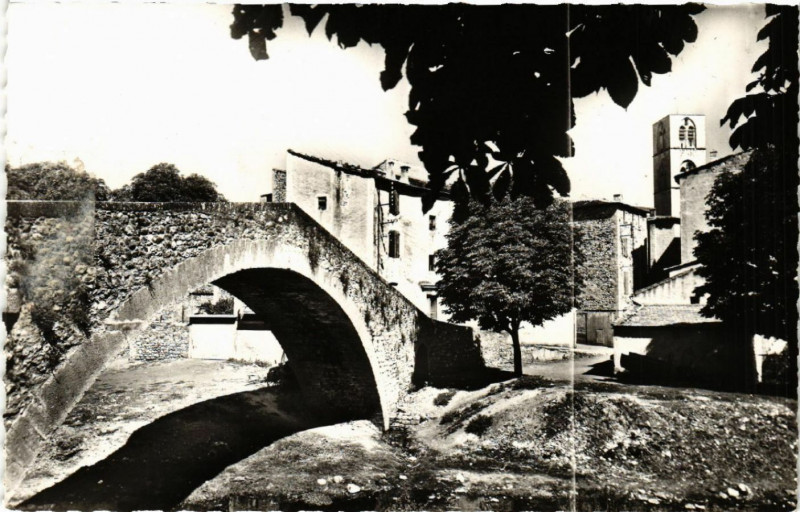 Carte postale ancienne Environs de Lodeve (Hérault) à Lodève