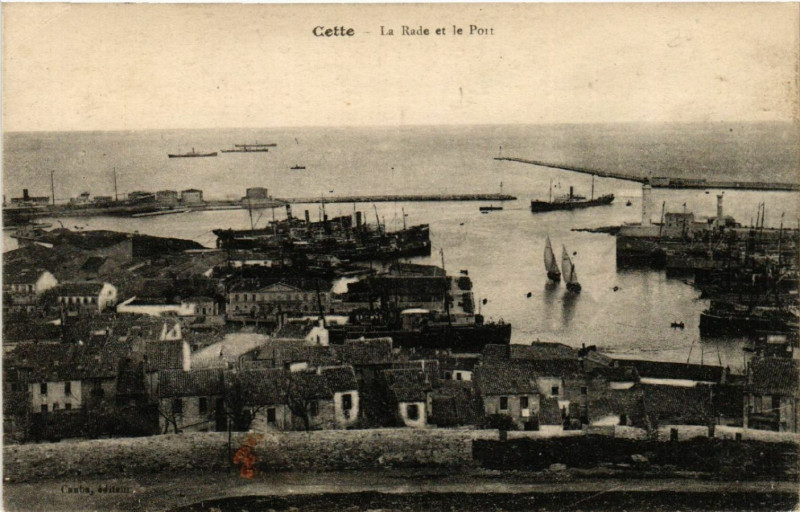 Carte postale ancienne Cette - Le Rade et le Port
