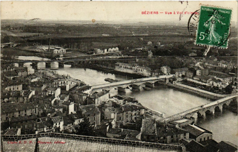 Carte postale ancienne Béziers - Vue á Vol d'oiseau à Béziers