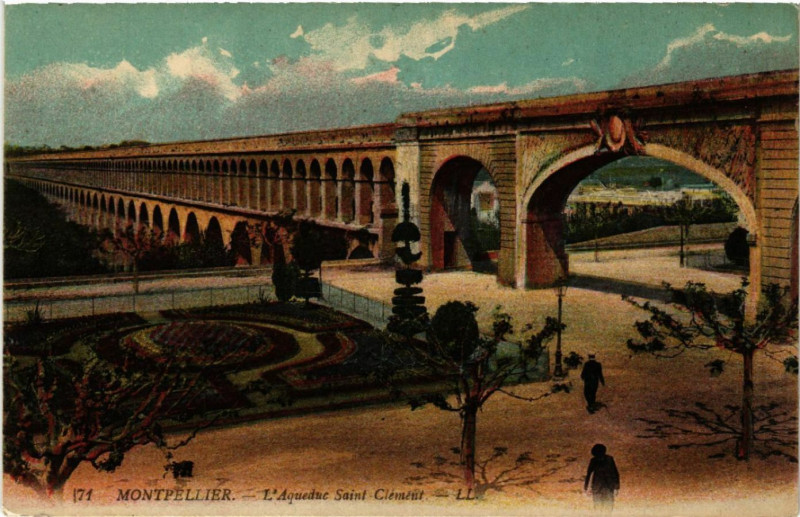 Carte postale ancienne Montpellier  - L'Aqueduc Saint-Clément à Montpellier