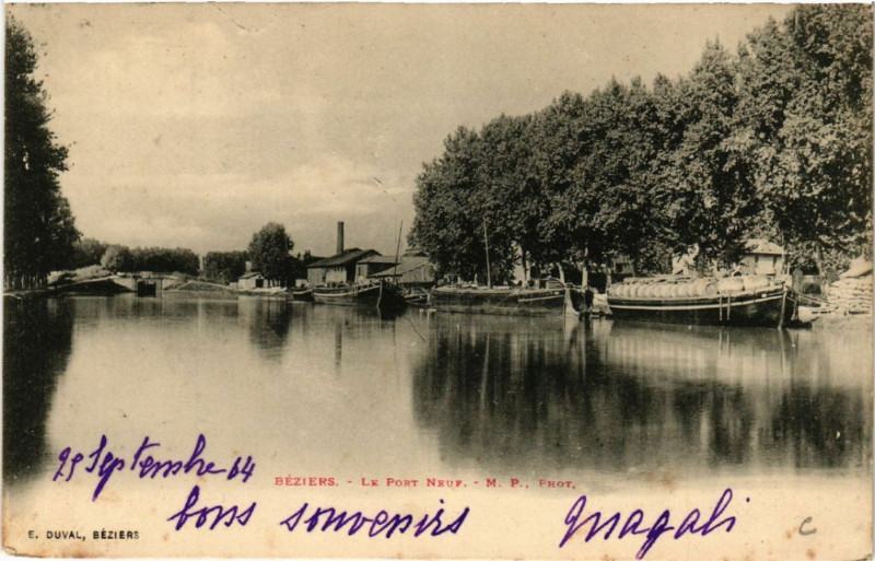 Carte postale ancienne Béziers - Le Port , Neuf à Béziers