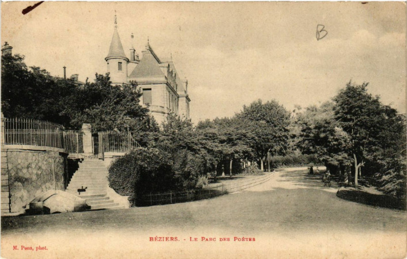 Carte postale ancienne Béziers - Le Parc des Poétes à Béziers