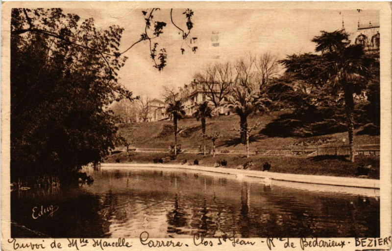 Carte postale ancienne Béziers - Jardin des Poétes - Grand Bassin à Béziers