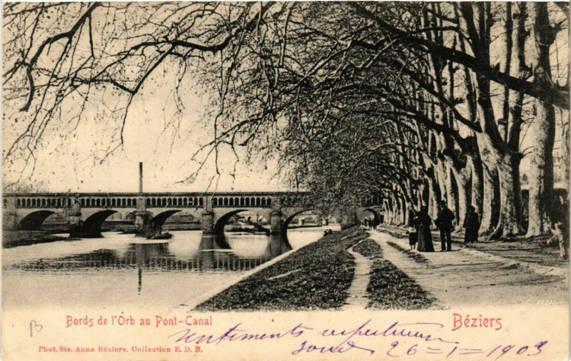 Carte postale ancienne Bords de l'Orb au Pont-Canal
