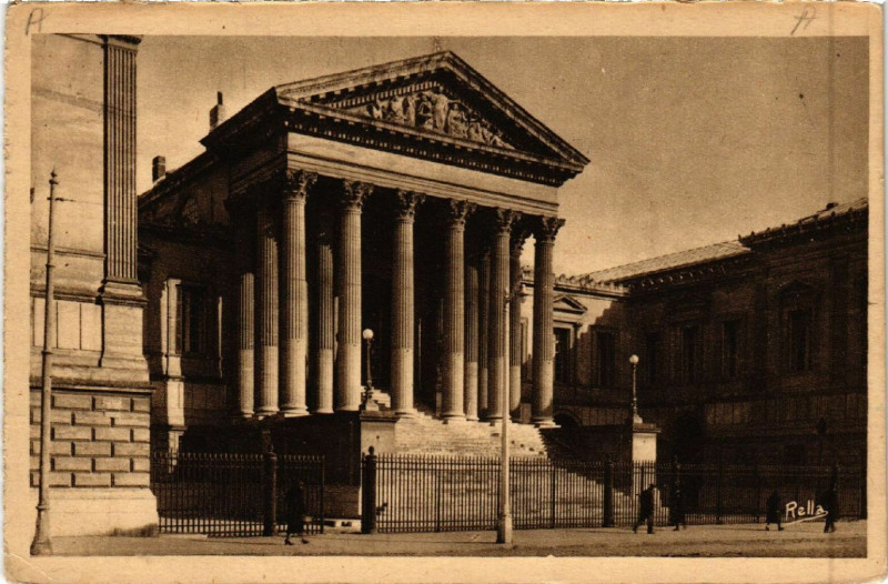 Carte postale ancienne Montpellier - Le Palais de Justice à Montpellier