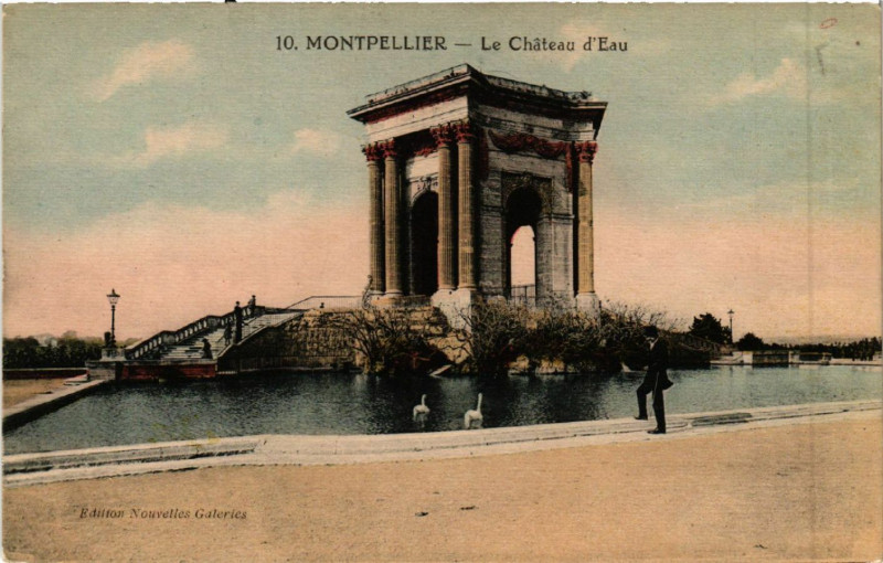 Carte postale ancienne Montpellier - Le Cháteau d'Eau à Montpellier