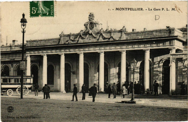 Carte postale ancienne Montpellier - La Gare P. L. M. à Montpellier