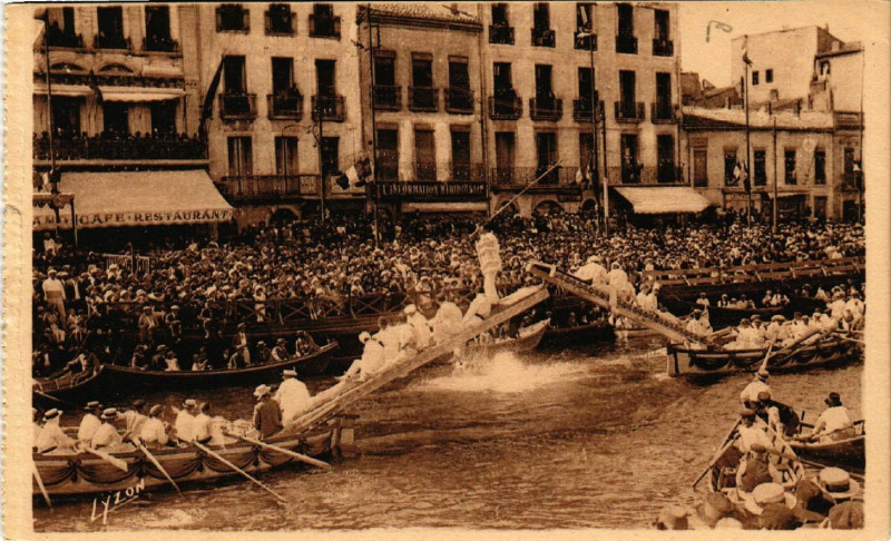 Carte postale ancienne Concours de Joutes Régionales - La Chute à Sète