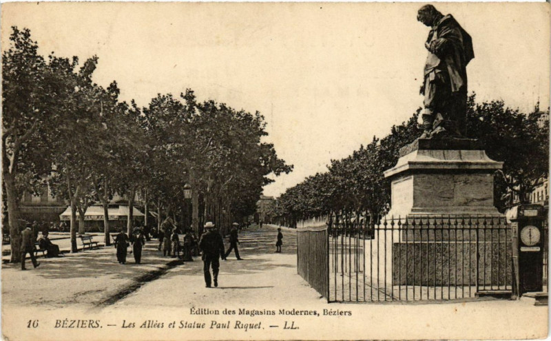 Carte postale ancienne Béziers - Les Allées et Statue Paul Riquet à Béziers