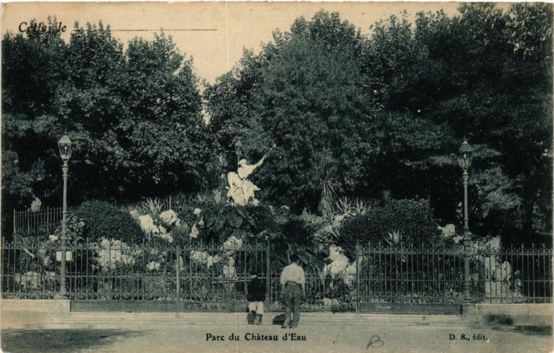 Carte postale ancienne Cette, le .......- Parc du Cháteau d'Eau