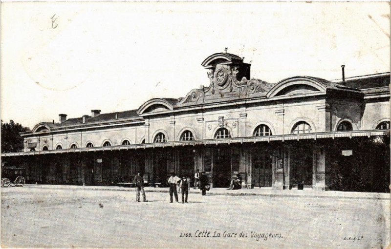 Carte postale ancienne Cette -  La Gare des Voyageurs