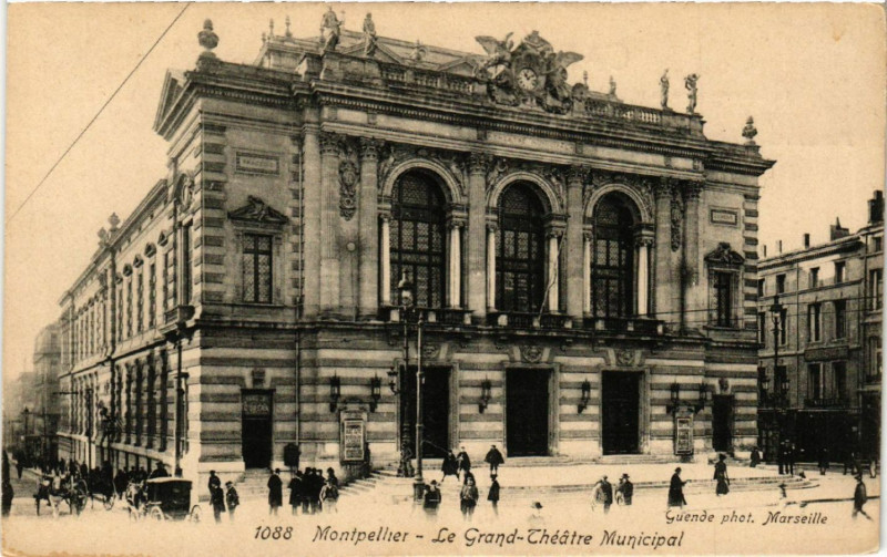 Carte postale ancienne Montpellier - Le Grand-Théátre Municipal à Montpellier