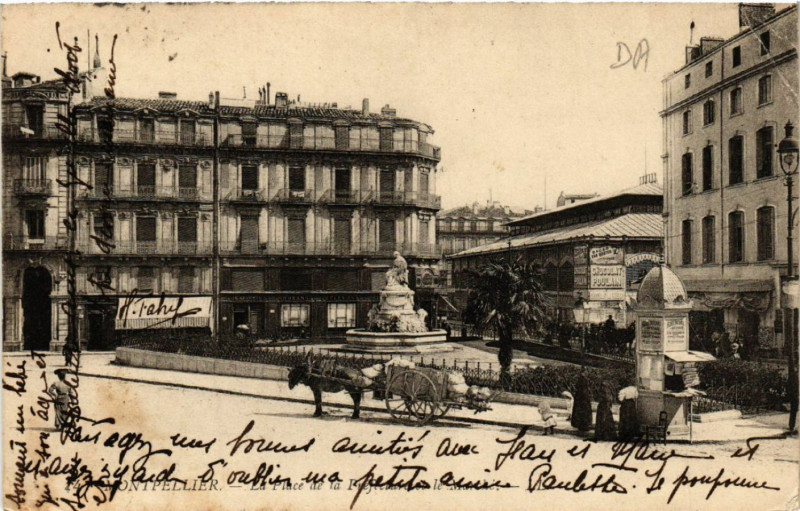 Carte postale ancienne Montpellier - Le Place de la Prefecture ..... à Montpellier