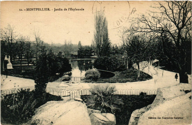 Carte postale ancienne Montpellier - Jardin de l'Esplanade à Montpellier