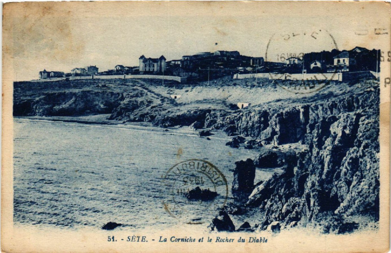 Carte postale ancienne Séte - La Corniche et le Rocher du Diable à Sète