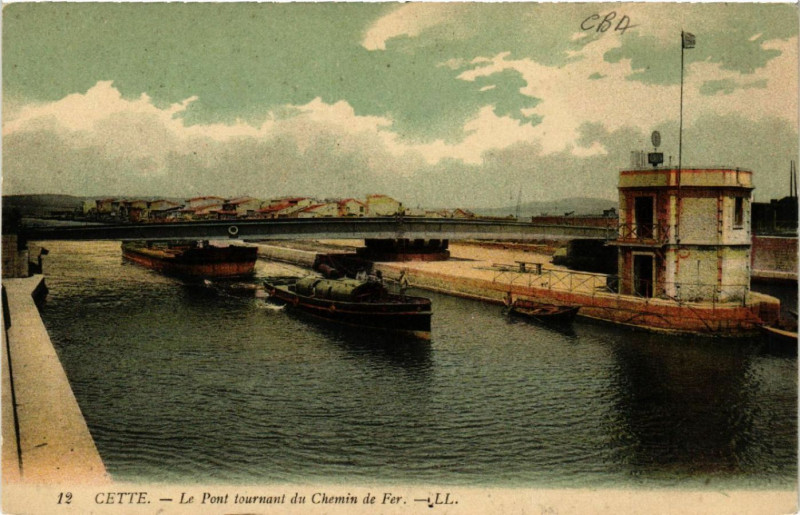 Carte postale ancienne Cette - Le Pont tournant du Chemin de Fer
