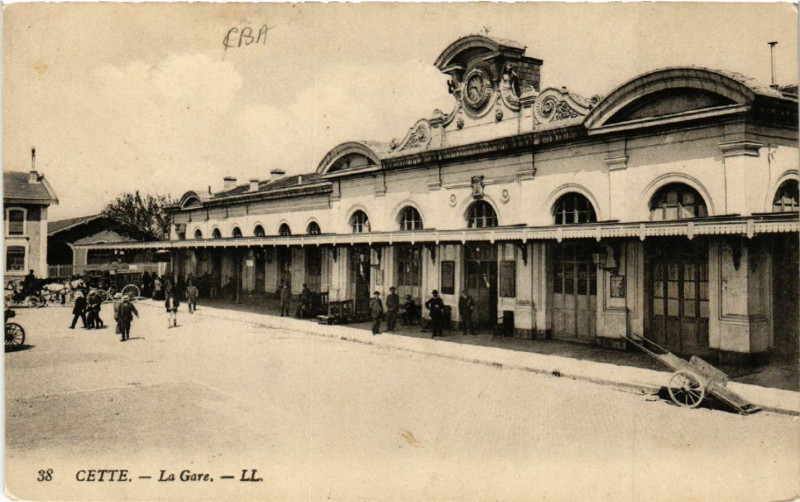 Carte postale ancienne Cette - La Gare