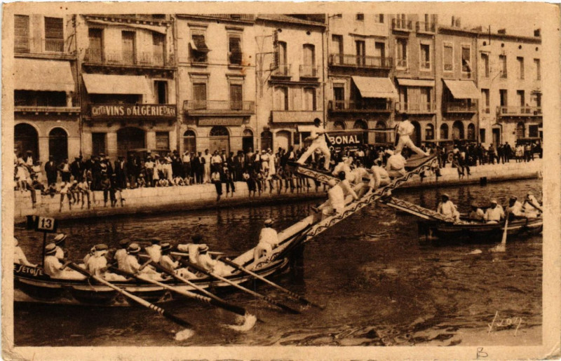 Carte postale ancienne Séte (Hérault) - Les Jouteurs à Sète