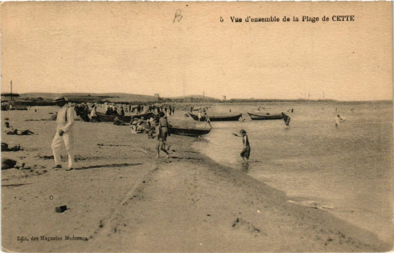 Carte postale ancienne Vue d'ensemble de la Plage de Cette